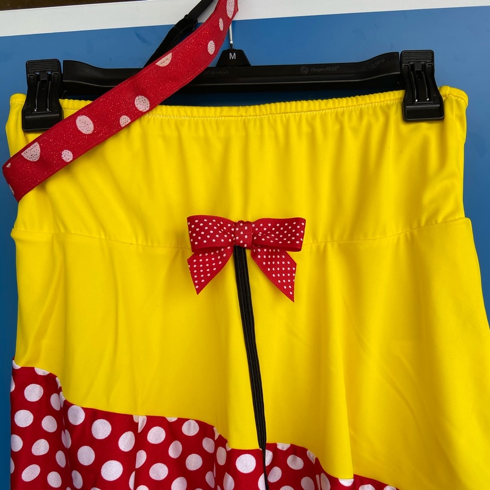 Sparkle Skirt - Minnie Mouse Run Skort - Medium